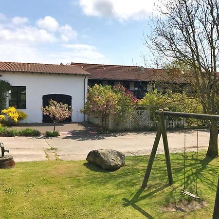 Landpension Dubnitz - Ferienwohnung 1 Sassnitz Eksteriør bilde