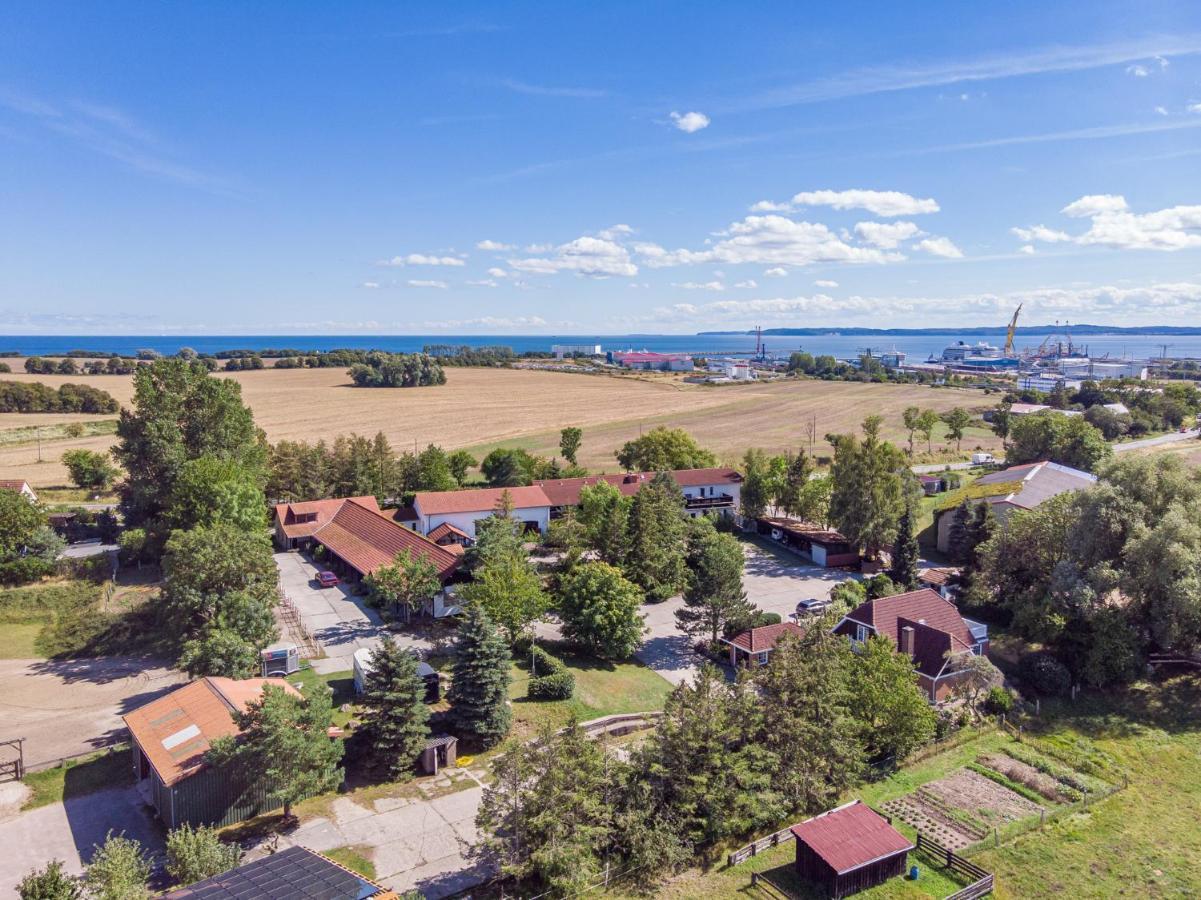 Landpension Dubnitz - Ferienwohnung 1 Sassnitz Eksteriør bilde